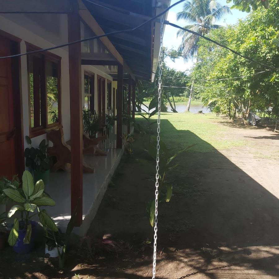 Cabanas Daneysha Tortuguero Eksteriør bilde
