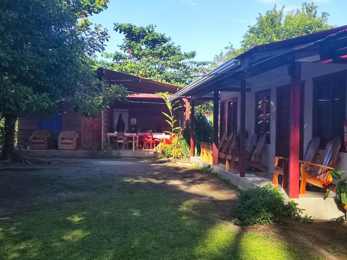 Cabanas Daneysha Tortuguero Eksteriør bilde